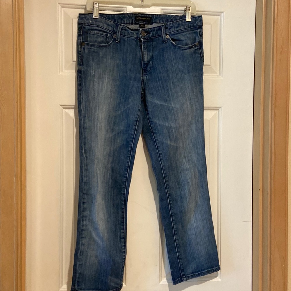 Banana Republic size 28/6 blue jeans. Great condition.